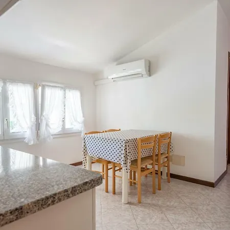 Margherita Family Aparthotel 3*